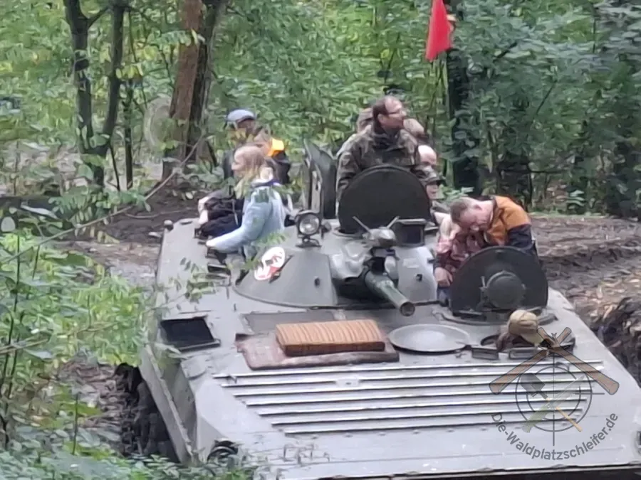 Vorschaubild für Königsbrück militärfahrzeugtreffen 